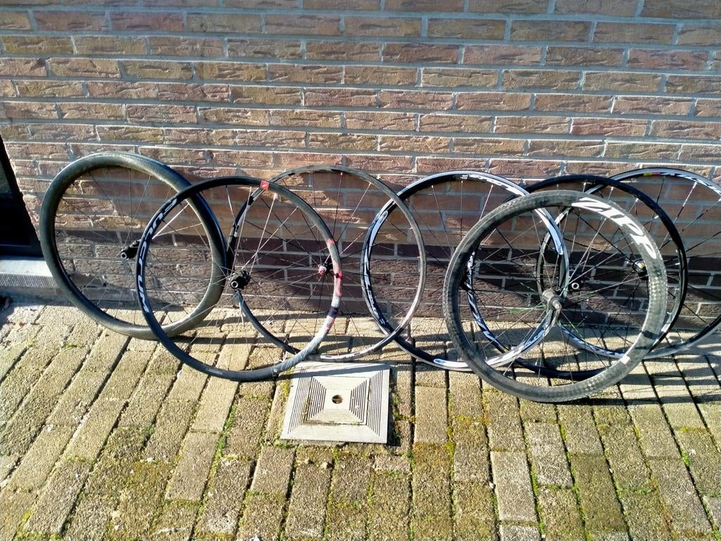 Verschillende wielen alu/carbon, Ophalen