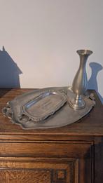 Tinnen vaas en schaaltjes, Ophalen