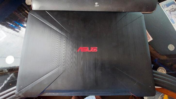 Asus i7 15,6-inch laptop start niet op, Computers en Software, Windows Laptops, Niet werkend, 15 inch, Onbekend, Azerty, Ophalen of Verzenden