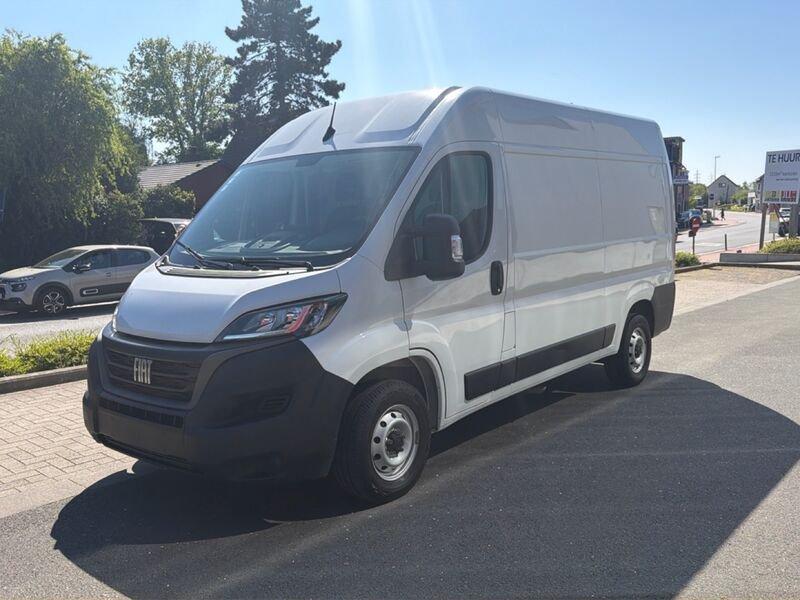 Fiat Ducato GB L2H2 3T5, Voorwielaandrijving, Stof, Gebruikt, Zwart