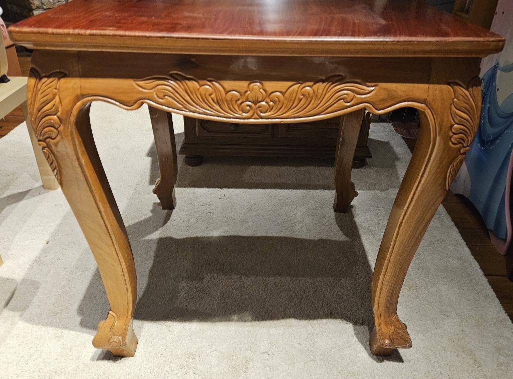 Table carrée 80x80cm sculptée à la main Cambodge, Enlèvement