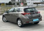 Toyota Auris 2018 Mild Hybrid 83624km Automaat Camera Cruise, Auto's, Toyota, Beige, Bedrijf, 5 zetels, 5 deurs