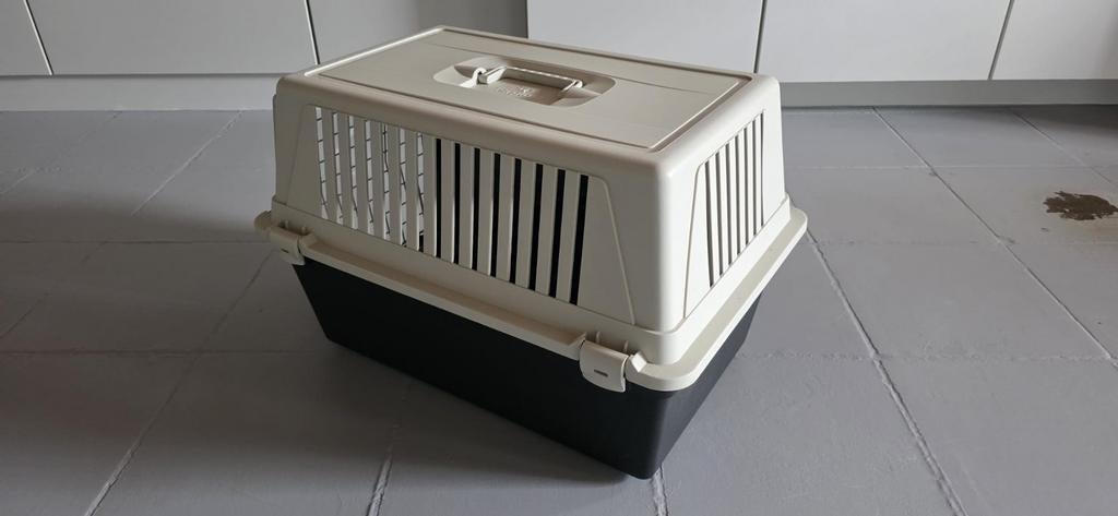 Transsportbox  voor kleine hond of kat  van ferplast, Enlèvement