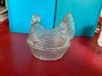 Pasen.  Vintage glazen kip.   Pot met deksel, Ophalen of Verzenden
