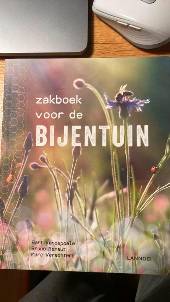Bruno Remaut - Zakboek voor de bijentuin, Livres, Nature, Enlèvement