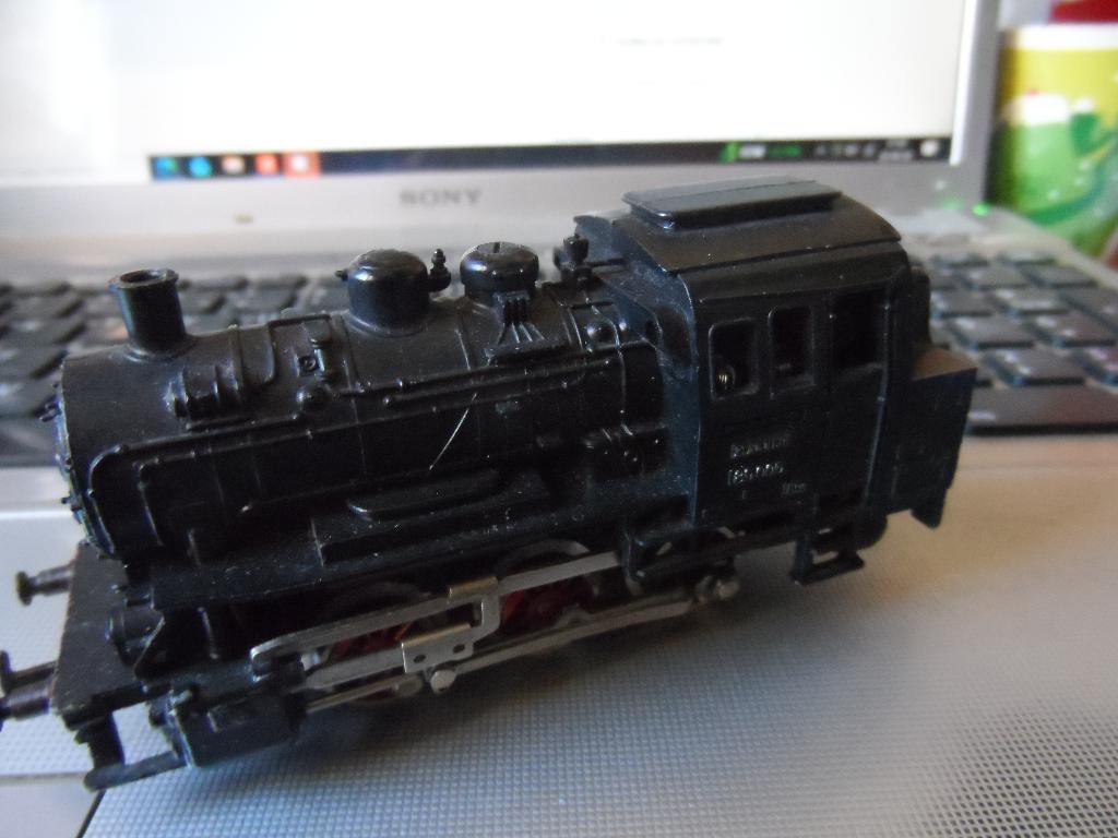 MARKLIN HO CM800 - 89005 - Groene lampjes - In goede staat.., Locomotief, Gelijkstroom of Wisselstroom, Ophalen of Verzenden, Zo goed als nieuw