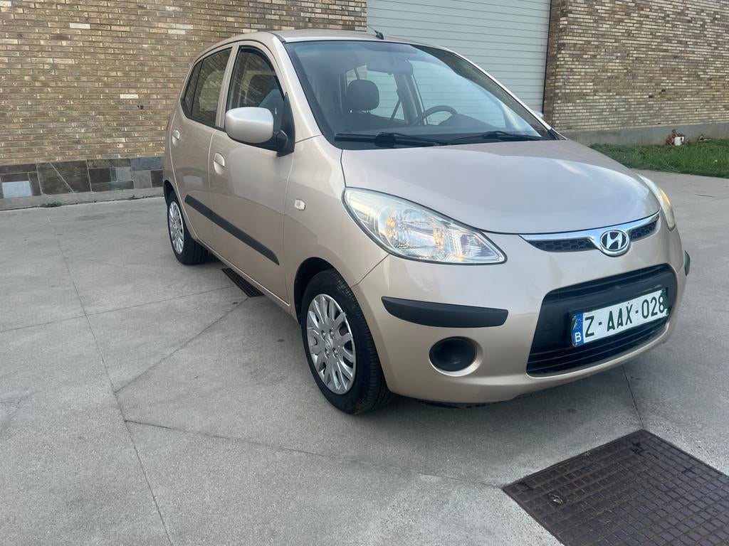 Hyundai i 10 très économique prêt matricule !!!, Auto's, Hyundai, Particulier, i10, Centrale vergrendeling, Elektrische buitenspiegels