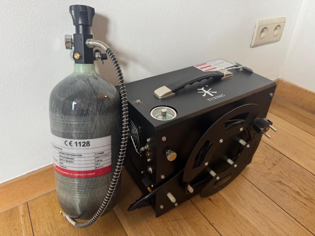 PCP - Compressor en fles, Ophalen, Zo goed als nieuw