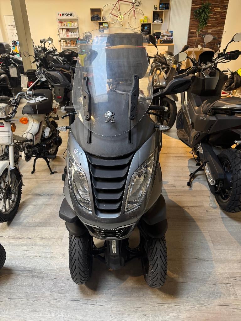 Peigeot Metropolis 400 CC, Motoren, 400 cc, Scooter, Occasion, Motorrijbewijs A