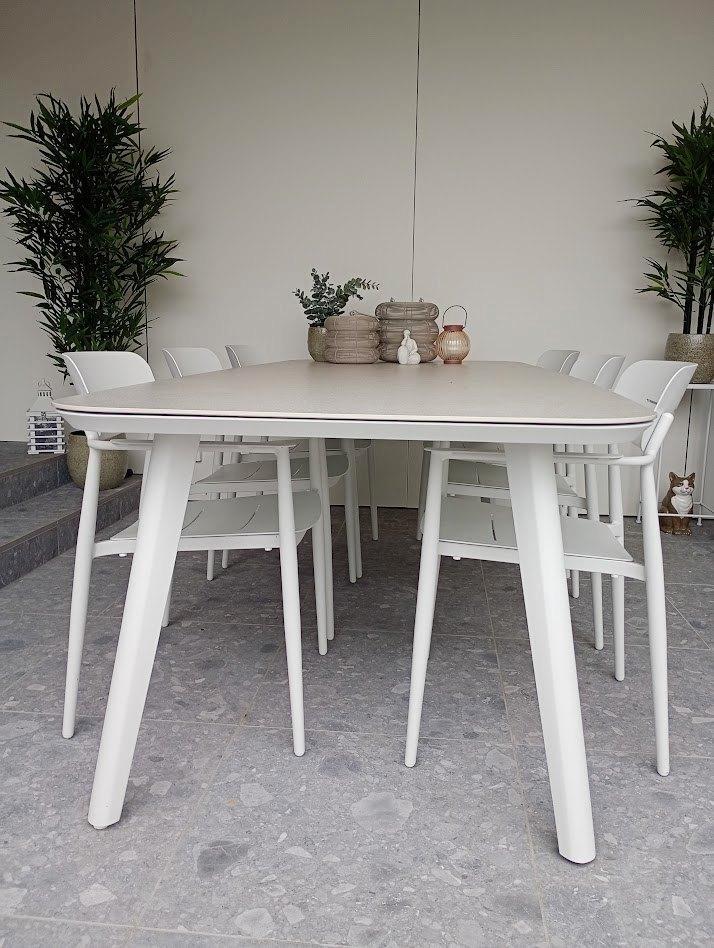 Tuintafel en stoelen in topconditie Exterioo, Tuin en Terras, Tuintafels, Nieuw, Rechthoekig, Aluminium, Ophalen