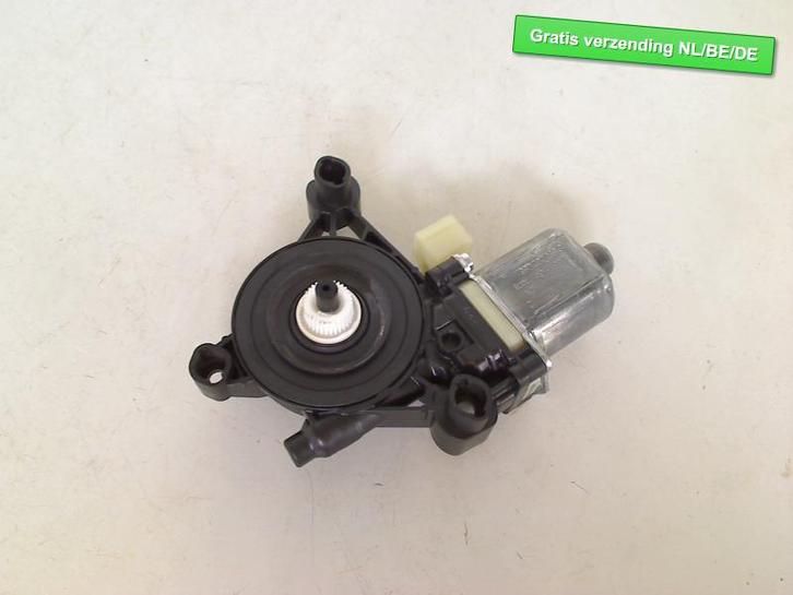 MOTEUR LEVE VITRE ELECTRIQUE ARRIÈRE DROIT Audi (5Q0959802), Autos : Pièces & Accessoires, Carrosserie & Tôlerie, Audi, Arrière