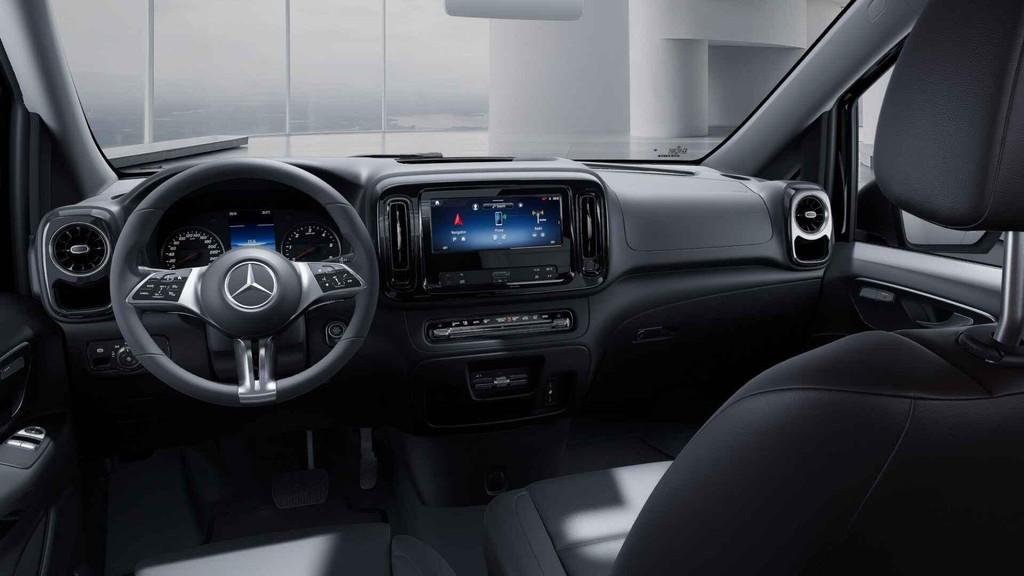 Mercedes-Benz Vito Tourer 124 4MATIC L2 9 Zitplaatsen | Dist, Automaat, Gebruikt, Zwart, 4 cilinders