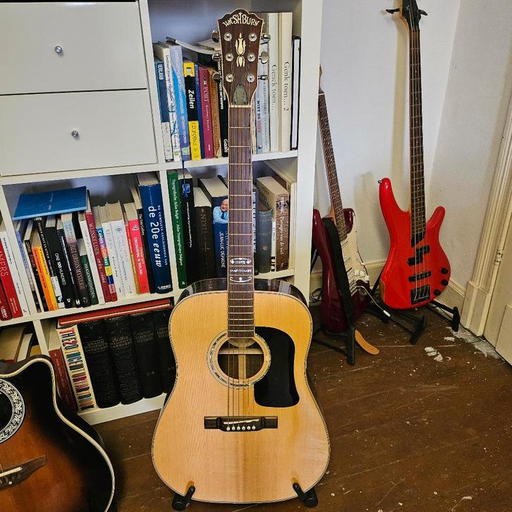 Washburn Guitar 125 Aniversity Editie, Muziek en Instrumenten, Snaarinstrumenten | Gitaren | Akoestisch, Zo goed als nieuw, Western- of Steelstringgitaar