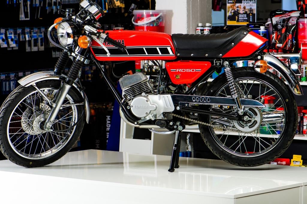 Yamaha RD 50DX 50 DX RD50DX 50 RD M, Fietsen en Brommers, Brommeronderdelen | Oldtimers, Nieuw, Yamaha, Blok, Ophalen