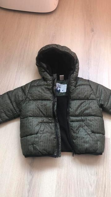 Warme jas beschikbaar voor biedingen