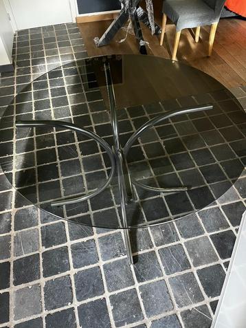 Ronde glas tafel design beschikbaar voor biedingen