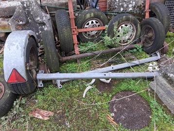 Aanhangwagenassen beschikbaar voor biedingen