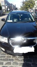 Skoda Superb Combi TDI 2011, 5 places, 4 portes, Noir, Break