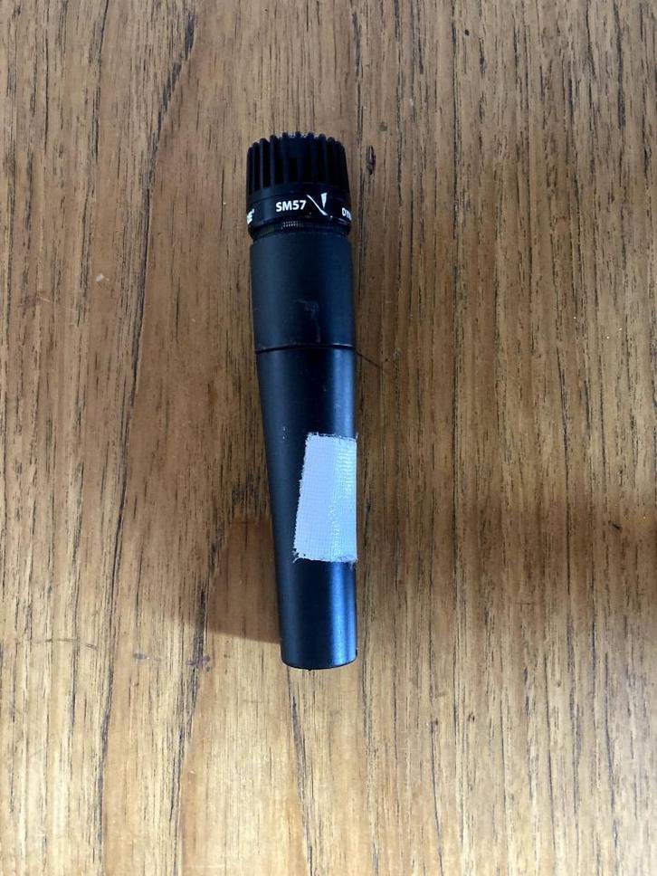 Shure SM57 (kapot), Muziek en Instrumenten, Microfoons, Gebruikt, Instrumentmicrofoon, Ophalen of Verzenden