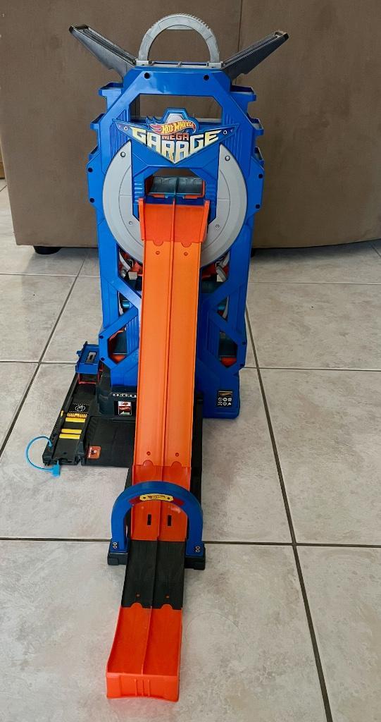 Hot wheels city garage, Kinderen en Baby's, Speelgoed | Racebanen, Gebruikt, Racebaan, Handmatig, Hot Wheels, Ophalen of Verzenden