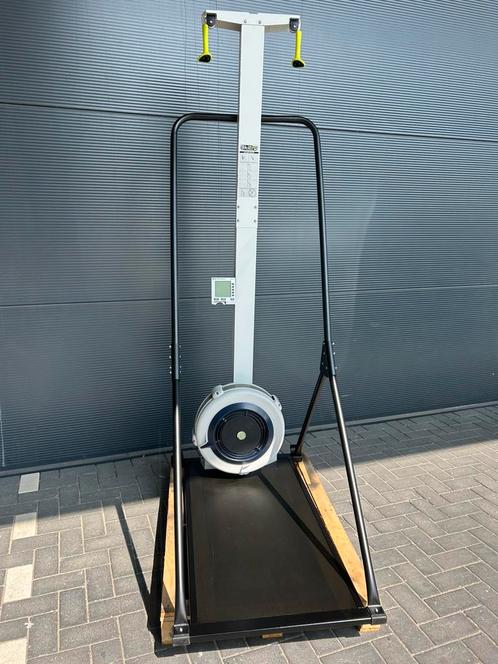 Concept2 SkiErg 1 met PM4 ergometer Hyrox HIIT CrossFit, Sport en Fitness, Fitnessmaterialen, Zo goed als nieuw, Ophalen
