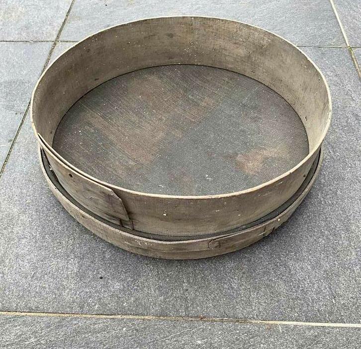 Antieke bloemzeef, Antiek en Kunst, Antiek | Gereedschap en Instrumenten, Ophalen of Verzenden