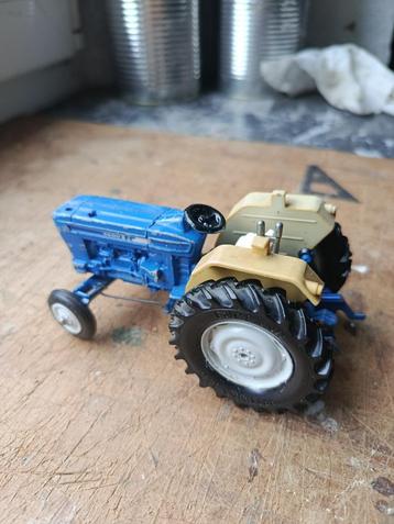 1975 Ford 6600 Britains trekker met tweewielaandrijving beschikbaar voor biedingen