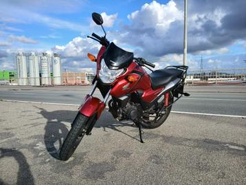Honda CB125F (2021) – 22.500 km – Zuinig en goed onderhouden beschikbaar voor biedingen