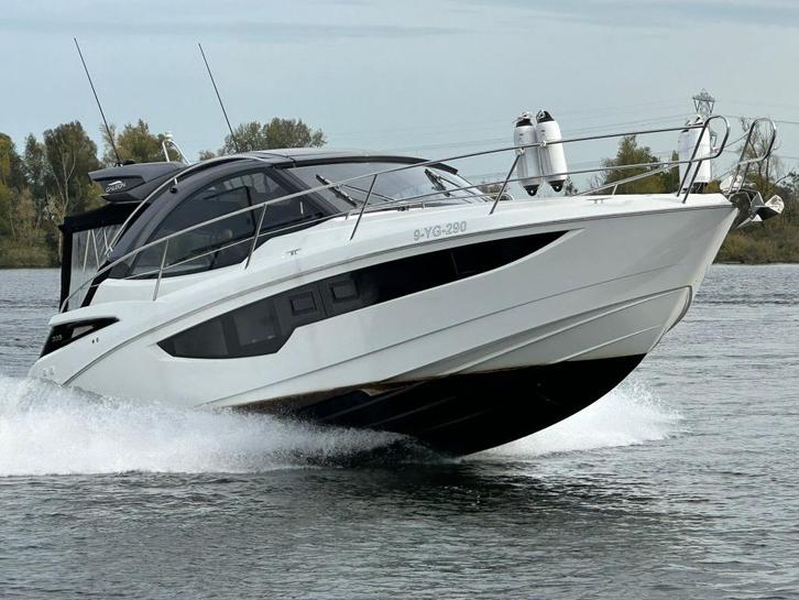 Galeon 335 HTS, Watersport en Boten, Motorboten en Motorjachten, Gebruikt, 9 tot 12 meter, Benzine, Binnenboordmotor, 50 pk of meer