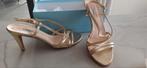 Mooie goudkleurige dames hak sandalen, open schoentjes, Kleding | Dames, Ophalen, Zo goed als nieuw