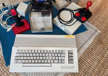 Commodore 64 gehele set  beschikbaar voor biedingen