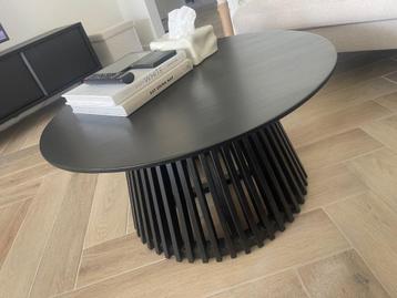 Zwarte salontafel te koop beschikbaar voor biedingen