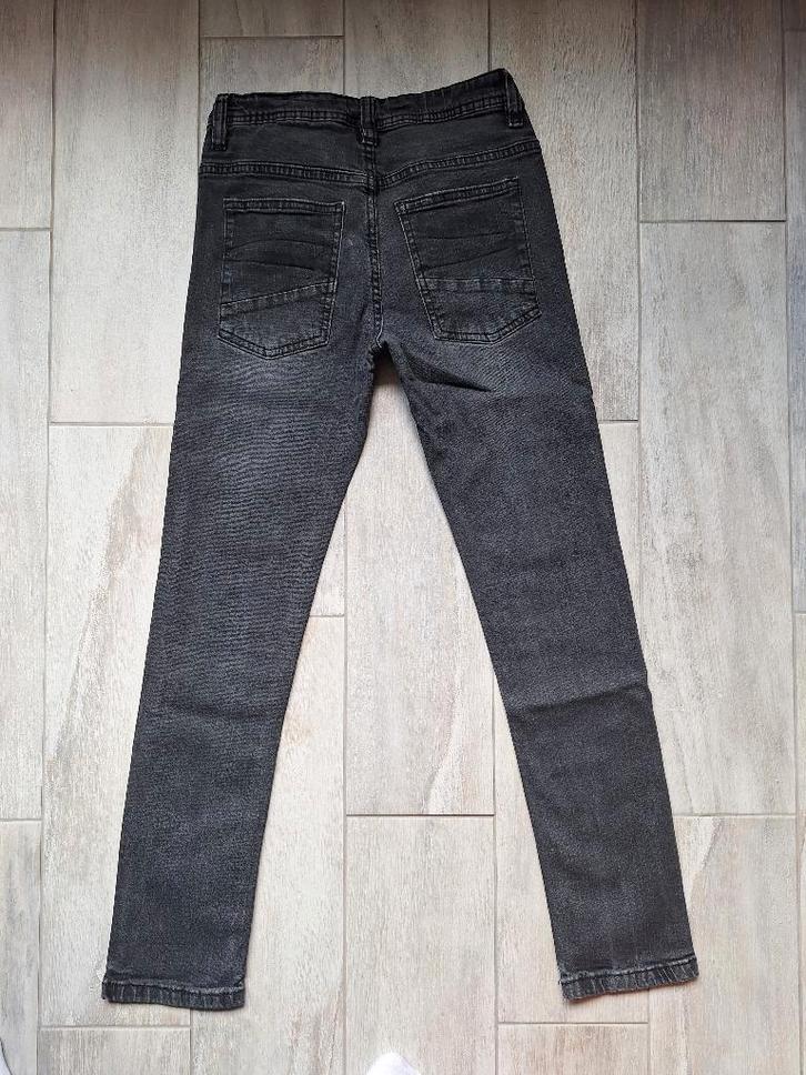 ★ M158 - Jeansbroek, Kinderen en Baby's, Kinderkleding | Maat 158, Zo goed als nieuw, Jongen, Broek, Ophalen of Verzenden