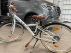 B twin poply 300 en fietshelm, Ophalen, Zo goed als nieuw