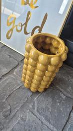 Trendy vaas, Huis en Inrichting, Woonaccessoires | Vazen, Ophalen, Zo goed als nieuw, Geel