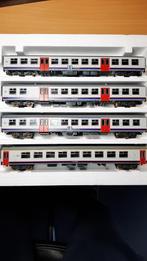 M4-rijtuigenset (new look), Hobby en Vrije tijd, Gelijkstroom, Wagon, Ophalen of Verzenden, Zo goed als nieuw