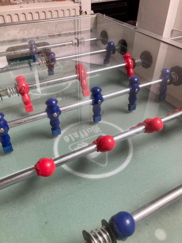 Tafelvoetbal met glasplaat, Hobby en Vrije tijd, Overige Hobby en Vrije tijd, Zo goed als nieuw, Ophalen