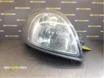 Phare droit d'un Renault Master, 3 mois de garantie, Utilisé, Renault