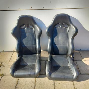 sportstoelen  beschikbaar voor biedingen