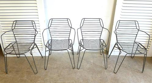 Magnifique ensemble de 4 chaises de jardin en fil d'acier, Jardin & Terrasse, Chaises de jardin, Comme neuf, Métal, Empilable