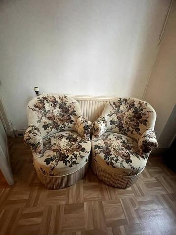 Fauteuil crapaud  beschikbaar voor biedingen