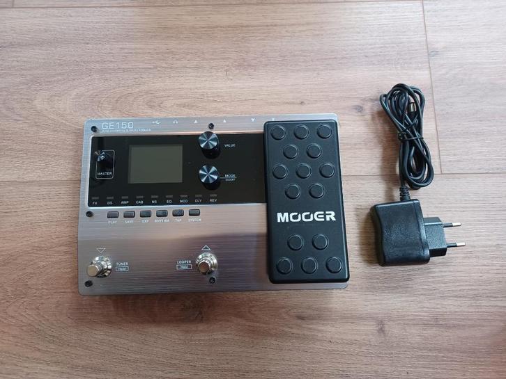 Multi Effects MOOER GE 150, Muziek en Instrumenten, Soundmodules, Zo goed als nieuw, Overige merken, Ophalen of Verzenden
