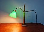 Lampe de bureau en bronze et opaline verte, années 1920, Enlèvement ou Envoi