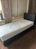 Boxspring 1 persoons, Huis en Inrichting, Ophalen, Zo goed als nieuw