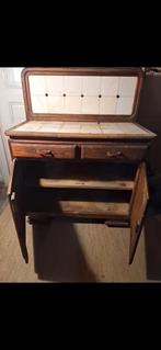 Antieke keukenkast, Ophalen