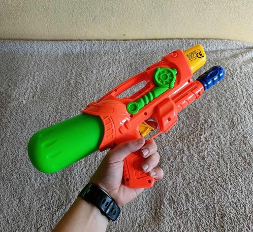 Waterpistool - Waterzone M500 - Zomer - Zwembad - €3, Kinderen en Baby's, Speelgoed | Buiten | Actiespeelgoed, Zo goed als nieuw