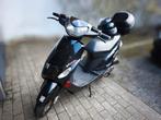 Scooter Peugeot V-clic. B klasse, Fietsen en Brommers, Scooters | Peugeot, Ophalen, Overige modellen, Benzine, 50 cc