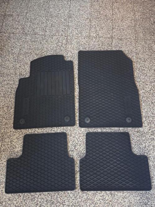 Rubbermat Opel Astra J — Uitstekende staat, Auto diversen, Automatten, Zo goed als nieuw, Ophalen of Verzenden