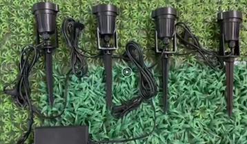 4 SPOTS LED EXTÉRIEURS RGB 48W  beschikbaar voor biedingen