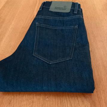 Nieuwe donkerblauwe herenjeans W30/L32 beschikbaar voor biedingen